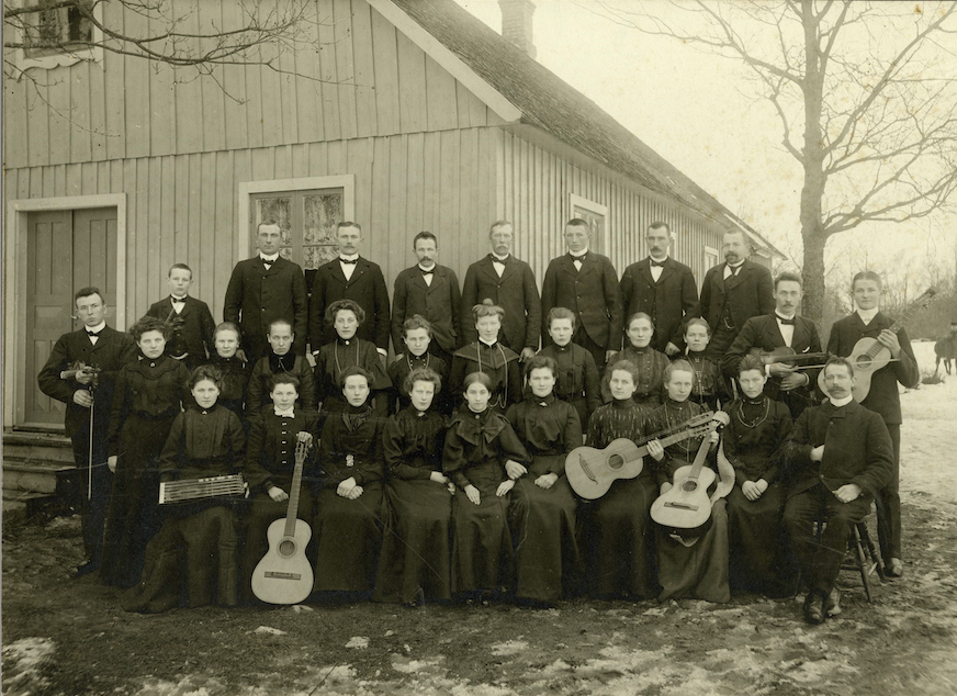 Ungdomsgrupp i Maglehult 1905